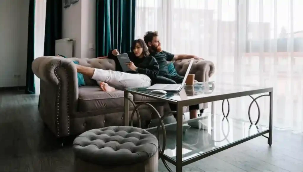 Simple Living Tips for 2025: A Guide to a Calm, Clutter-Free Life